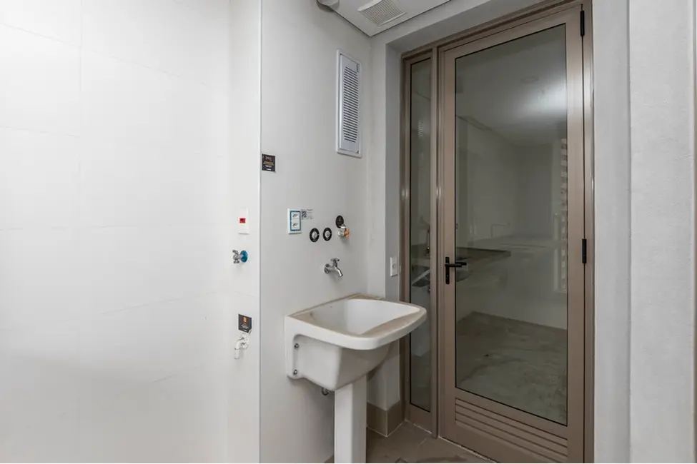 Apartamento com 2 quartos à venda, 71m2 em Pinheiros, São Paulo - SP - imagem 6 Foto 6 de Apartamento com 2 quartos à venda, 71m2 em Pinheiros, São Paulo - SP