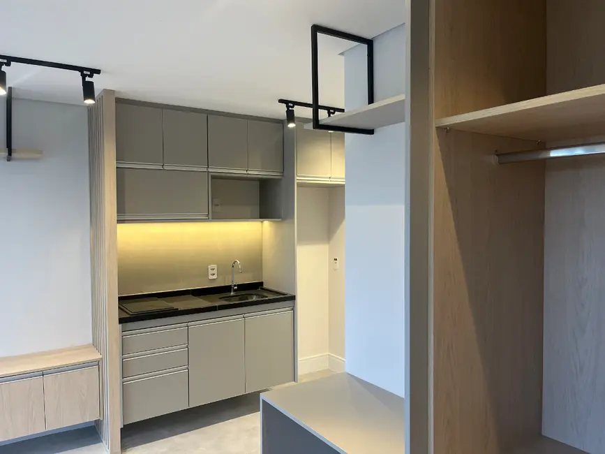 Apartamento com 1 quarto para alugar, 27m2 em Jardim das Acácias, São Paulo - SP - imagem 4 Foto 4 de Apartamento com 1 quarto para alugar, 27m2 em Jardim das Acácias, São Paulo - SP
