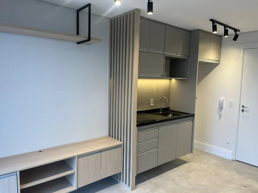 Apartamento com 1 quarto para alugar, 27m2 em Jardim das Acácias, São Paulo - SP - imagem 5 Foto 5 de Apartamento com 1 quarto para alugar, 27m2 em Jardim das Acácias, São Paulo - SP