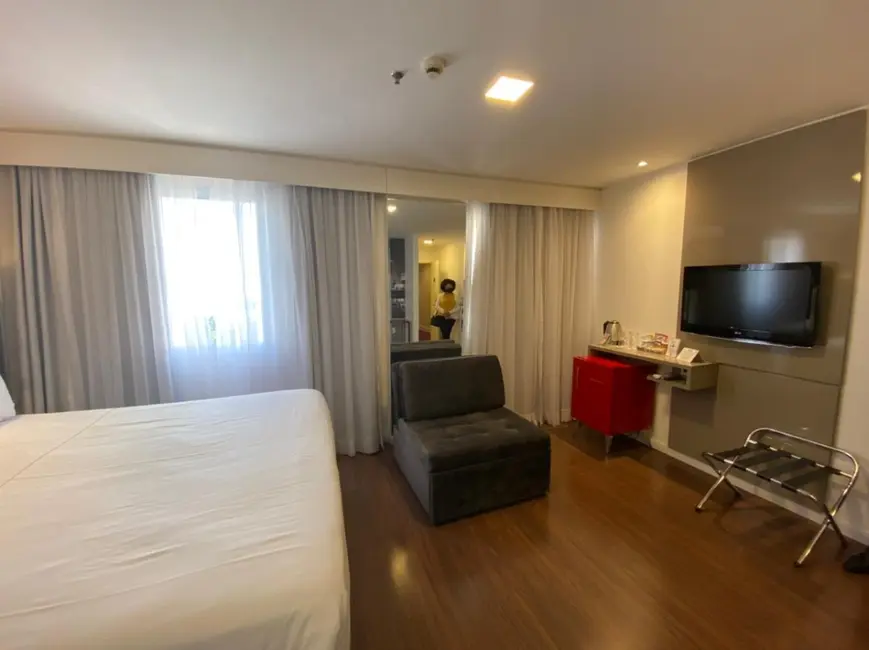 Foto 3 de Loft / Flat com 1 quarto à venda, 29m2 em Vila Olímpia, São Paulo - SP