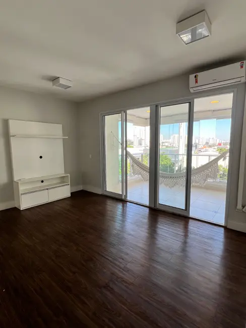 Foto 2 de Apartamento com 2 quartos à venda, 70m2 em São Paulo - SP