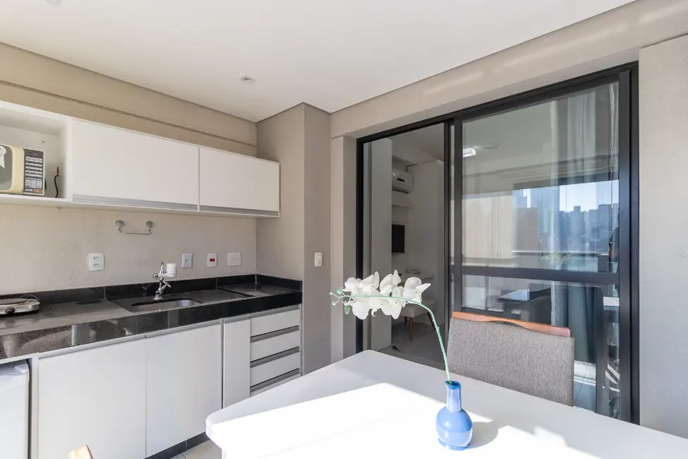 Kitnet com 1 quarto à venda, 33m2 em Vila Mariana, São Paulo - SP - imagem 4 Foto 4 de Kitnet com 1 quarto à venda, 33m2 em Vila Mariana, São Paulo - SP