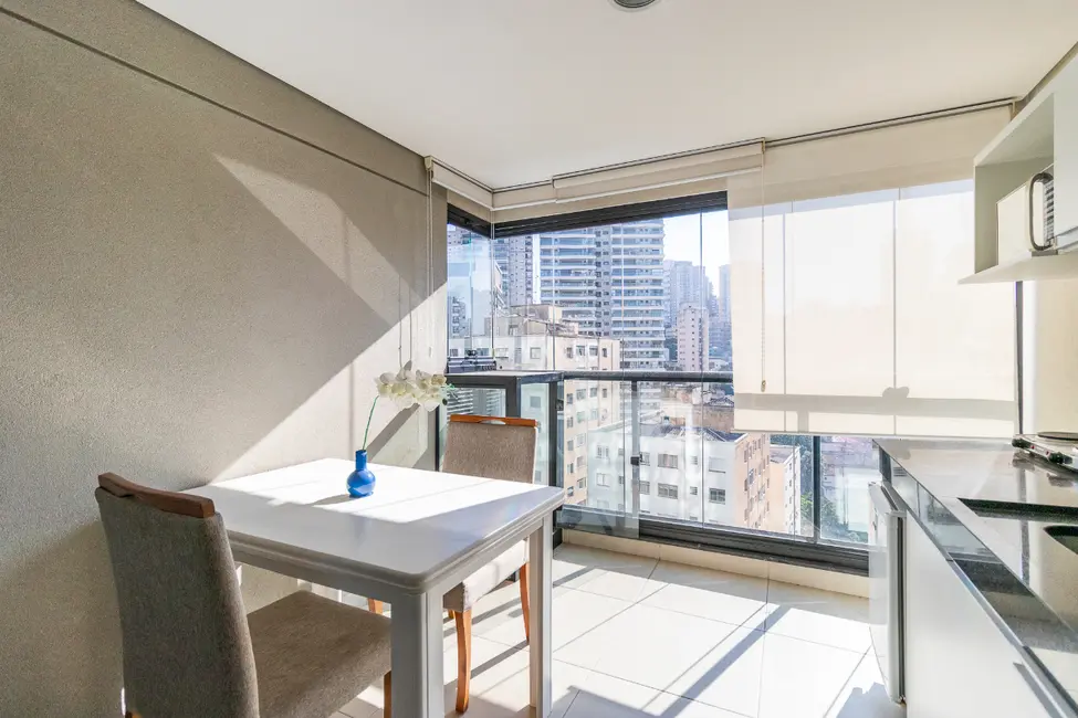 Kitnet com 1 quarto à venda, 33m2 em Vila Mariana, São Paulo - SP - imagem 2 Foto 2 de Kitnet com 1 quarto à venda, 33m2 em Vila Mariana, São Paulo - SP