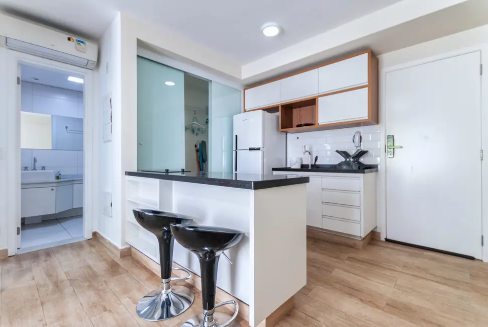 Foto 2 de Apartamento com 1 quarto à venda, 45m2 em Pinheiros, São Paulo - SP