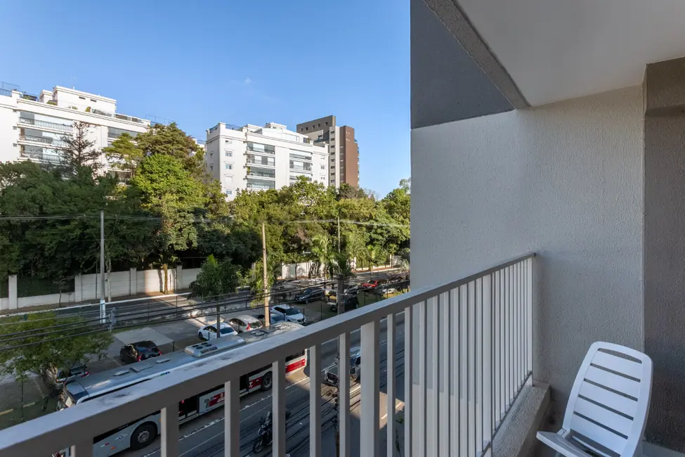 Foto 9 de Apartamento com 1 quarto para alugar, 26m2 em Santo Amaro, São Paulo - SP