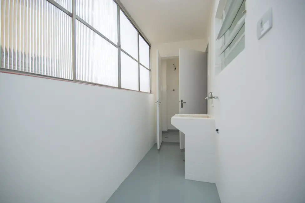 Foto 9 de Apartamento com 2 quartos à venda, 80m2 em Aclimação, São Paulo - SP