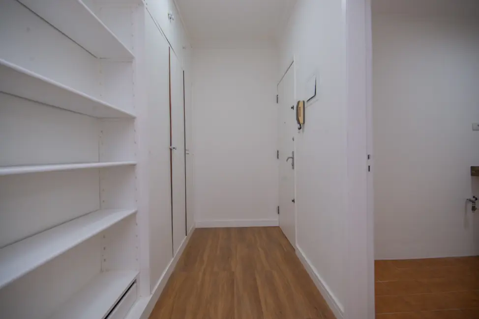 Foto 4 de Apartamento com 2 quartos à venda, 80m2 em Aclimação, São Paulo - SP
