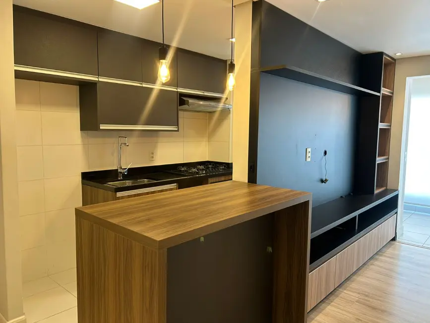 Foto 2 de Apartamento com 2 quartos à venda, 69m2 em Vila Anastácio, São Paulo - SP