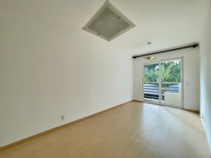 Foto 4 de Apartamento com 2 quartos à venda, 64m2 em Vila Sofia, São Paulo - SP