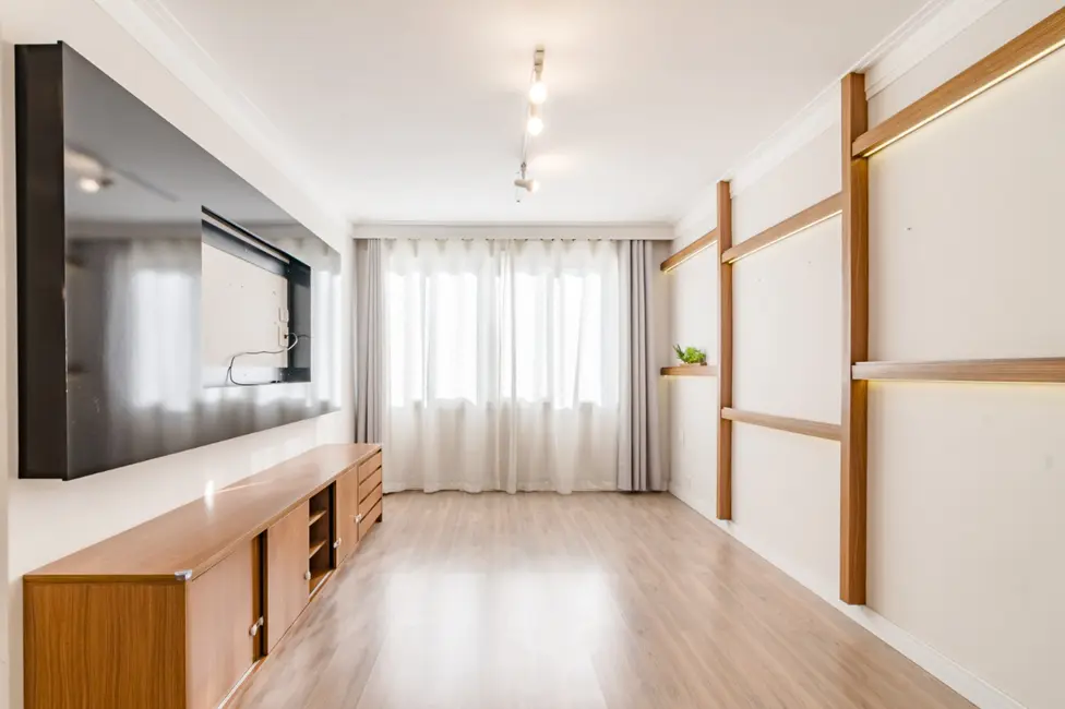 Apartamento com 2 quartos à venda, 87m2 em Vila Madalena, São Paulo - SP - imagem 2 Foto 2 de Apartamento com 2 quartos à venda, 87m2 em Vila Madalena, São Paulo - SP