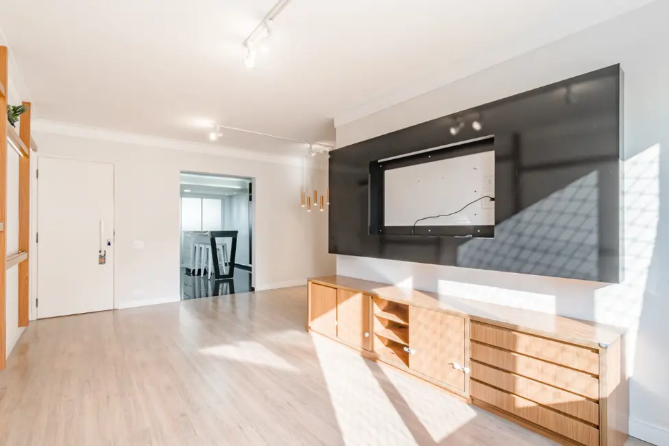 Apartamento com 2 quartos à venda, 87m2 em Vila Madalena, São Paulo - SP - imagem 5 Foto 5 de Apartamento com 2 quartos à venda, 87m2 em Vila Madalena, São Paulo - SP