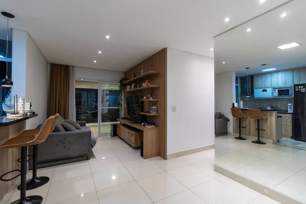 Foto 2 de Apartamento com 2 quartos à venda, 72m2 em Vila Santa Catarina, São Paulo - SP