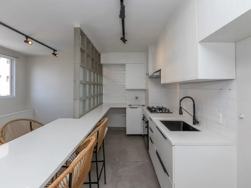 Apartamento com 1 quarto à venda, 34m2 em Barra Funda, São Paulo - SP - imagem 2 Foto 2 de Apartamento com 1 quarto à venda, 34m2 em Barra Funda, São Paulo - SP