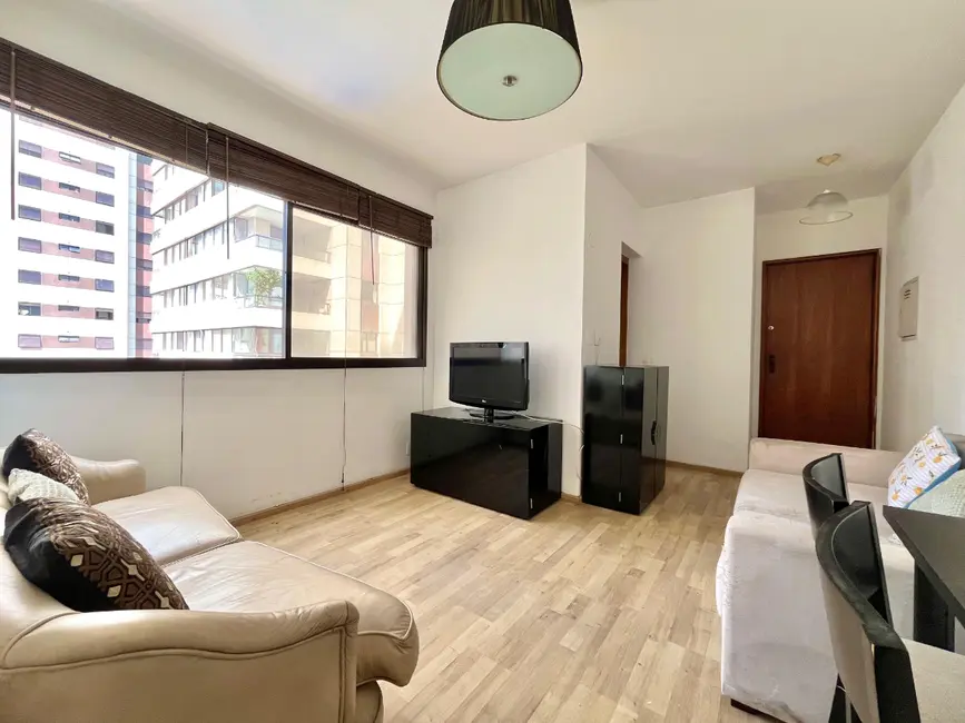 Apartamento com 1 quarto à venda, 37m2 em Moema, São Paulo - SP - imagem 1 Foto 1 de Apartamento com 1 quarto à venda, 37m2 em Moema, São Paulo - SP