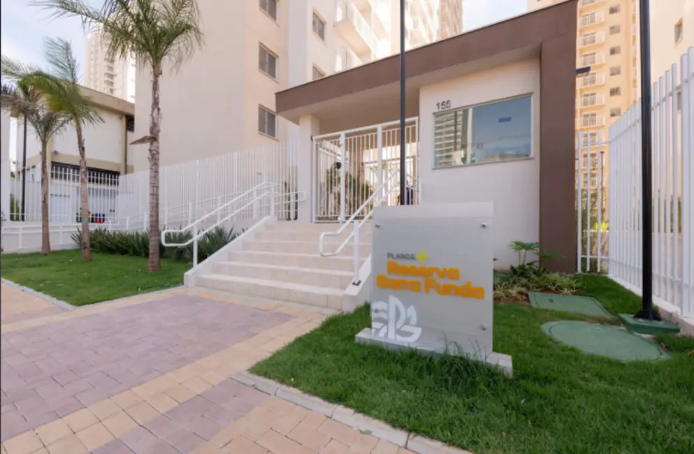 Foto 1 de Apartamento com 1 quarto à venda, 27m2 em Parque Industrial Tomas Edson, São Paulo - SP