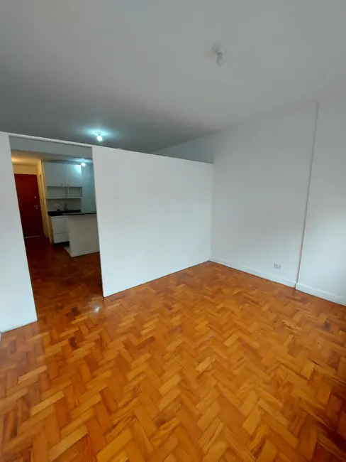 Foto 5 de Kitnet com 1 quarto à venda, 33m2 em República, São Paulo - SP