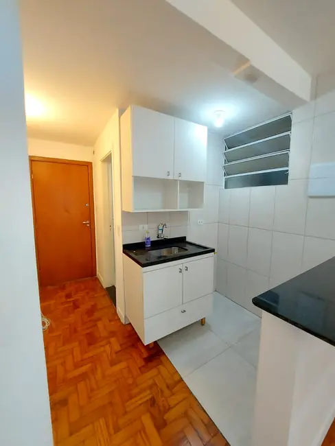 Foto 2 de Kitnet com 1 quarto à venda, 33m2 em República, São Paulo - SP