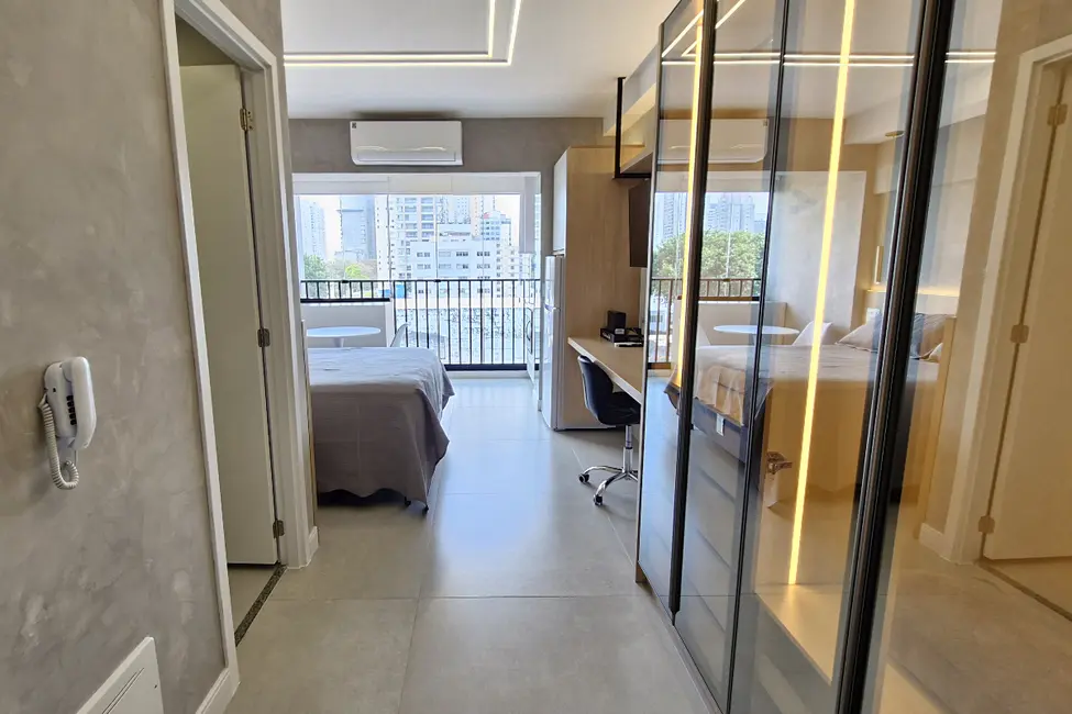 Foto 3 de Apartamento com 1 quarto à venda, 24m2 em Santo Amaro, São Paulo - SP