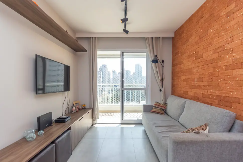 Foto 2 de Apartamento com 2 quartos à venda, 64m2 em Santo Amaro, São Paulo - SP