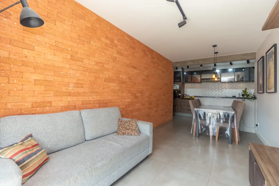Foto 3 de Apartamento com 2 quartos à venda, 64m2 em Santo Amaro, São Paulo - SP
