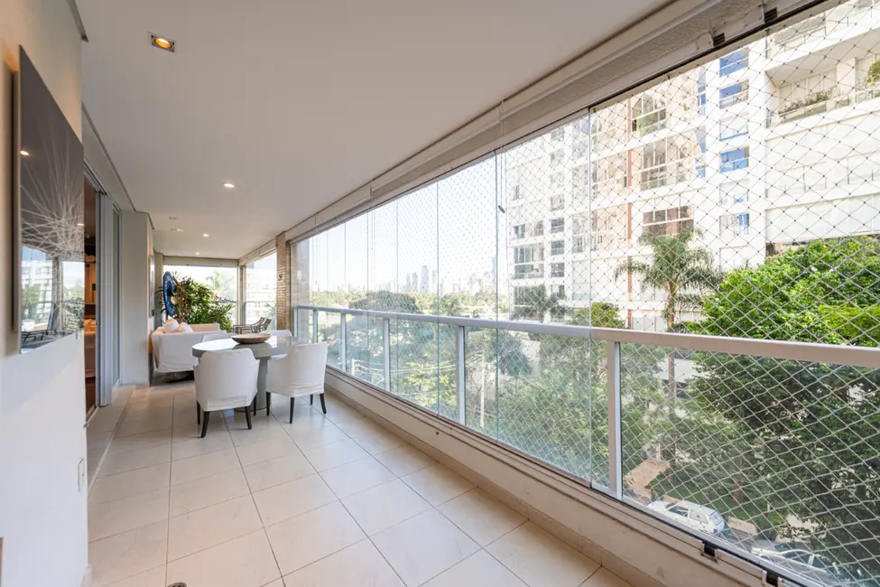 Foto 9 de Apartamento com 3 quartos à venda, 233m2 em Campo Belo, São Paulo - SP