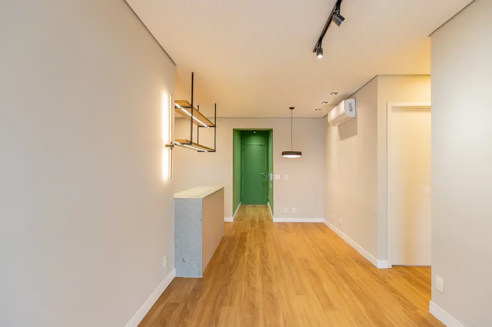 Apartamento com 2 quartos à venda, 74m2 em Pinheiros, São Paulo - SP - imagem 3 Foto 3 de Apartamento com 2 quartos à venda, 74m2 em Pinheiros, São Paulo - SP