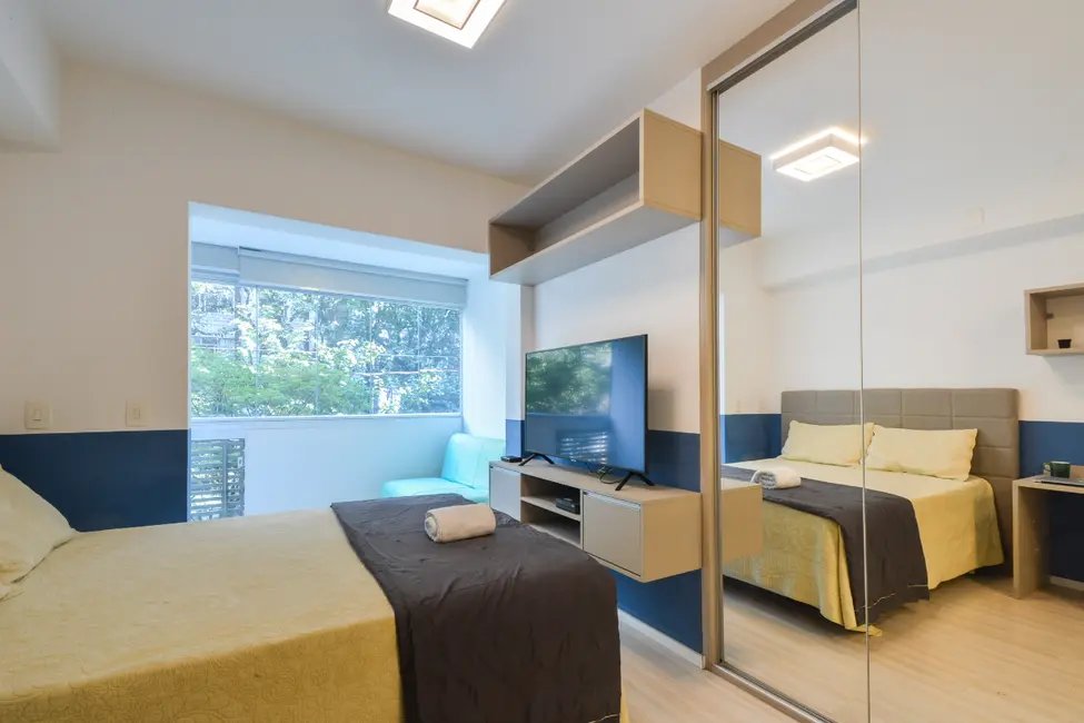 Apartamento com 1 quarto à venda, 24m2 em Vila Madalena, São Paulo - SP - imagem 1 Foto 1 de Apartamento com 1 quarto à venda, 24m2 em Vila Madalena, São Paulo - SP