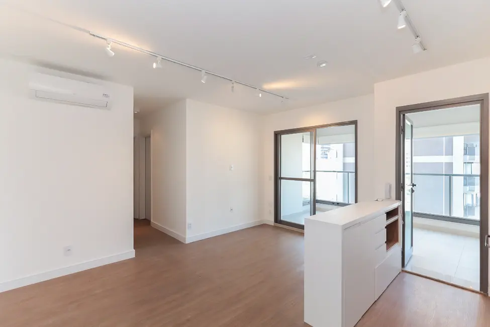 Foto 2 de Apartamento com 2 quartos à venda, 65m2 em Jardim das Acácias, São Paulo - SP