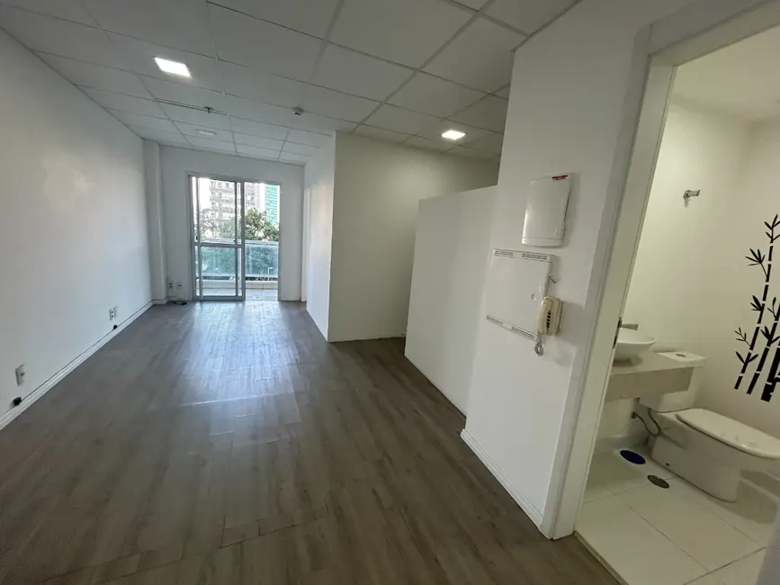 Foto 3 de Sala Comercial à venda, 40m2 em Pinheiros, São Paulo - SP