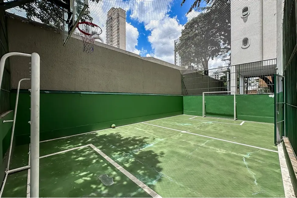 Foto 4 de Apartamento com 2 quartos à venda, 78m2 em Moema, São Paulo - SP