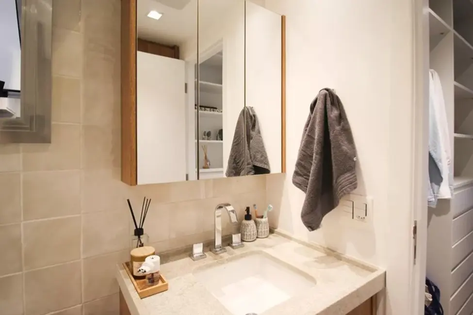 Foto 4 de Apartamento com 2 quartos à venda, 67m2 em Vila Olímpia, São Paulo - SP