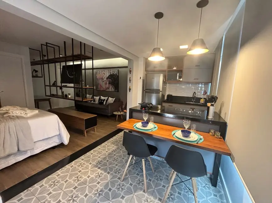 Apartamento com 1 quarto à venda, 36m2 em Jardim das Acácias, São Paulo - SP - imagem 1 Foto 1 de Apartamento com 1 quarto à venda, 36m2 em Jardim das Acácias, São Paulo - SP
