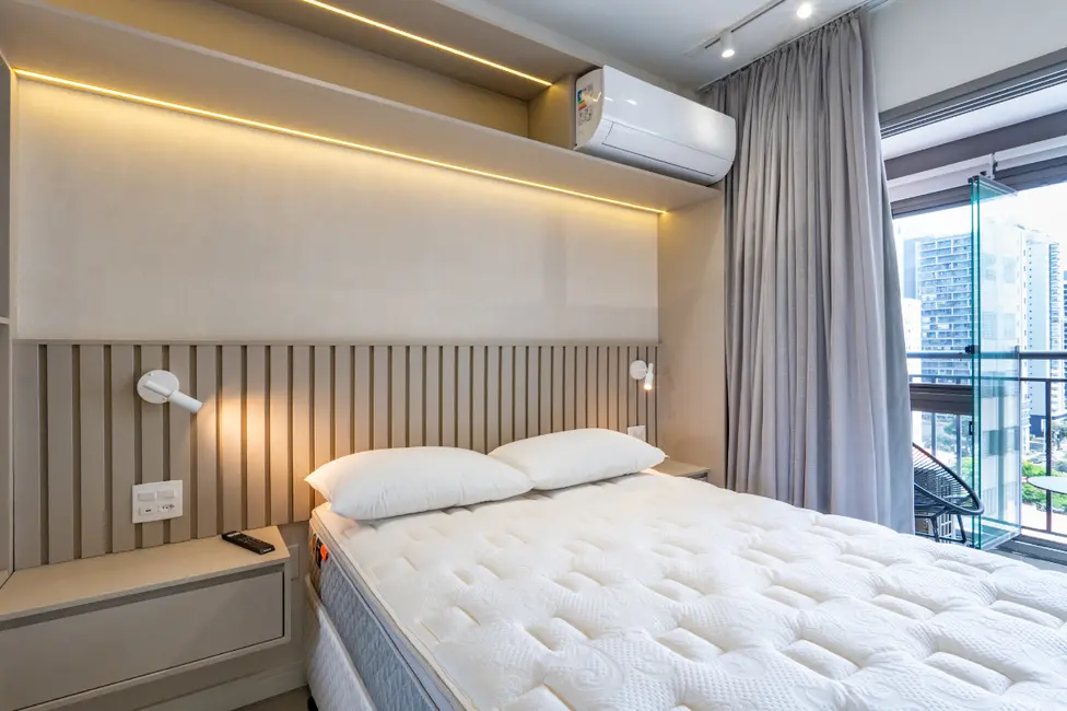 Foto 2 de Apartamento com 1 quarto à venda, 27m2 em Santo Amaro, São Paulo - SP