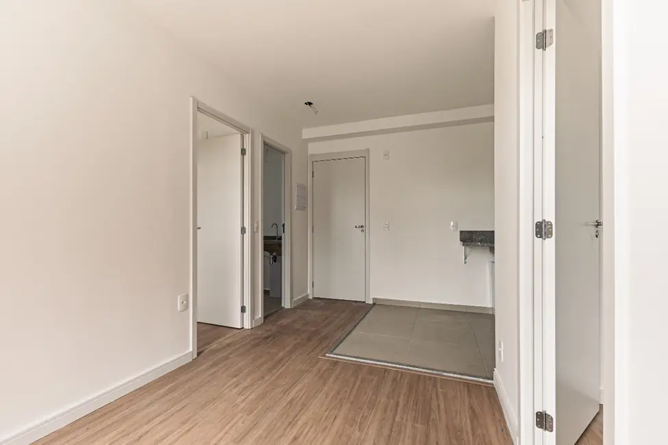 Apartamento com 2 quartos à venda, 40m2 em Moema, São Paulo - SP - imagem 4 Foto 4 de Apartamento com 2 quartos à venda, 40m2 em Moema, São Paulo - SP
