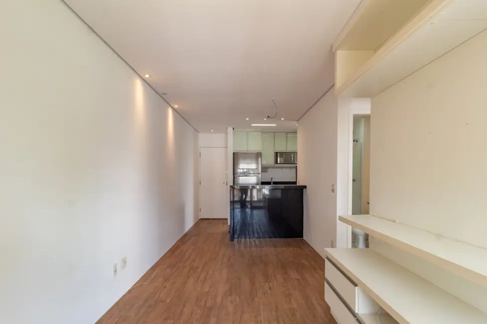 Foto 6 de Apartamento com 2 quartos à venda, 56m2 em Moema, São Paulo - SP