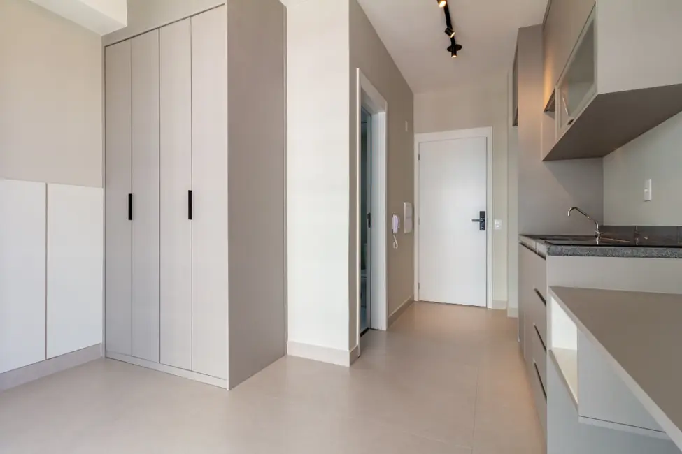 Apartamento com 1 quarto à venda, 24m2 em Vila Cordeiro, São Paulo - SP - imagem 5 Foto 5 de Apartamento com 1 quarto à venda, 24m2 em Vila Cordeiro, São Paulo - SP