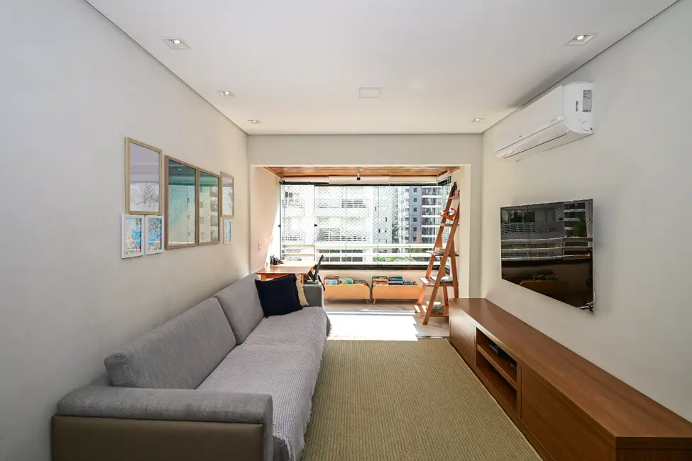 Foto 1 de Apartamento com 2 quartos à venda, 72m2 em Moema, São Paulo - SP