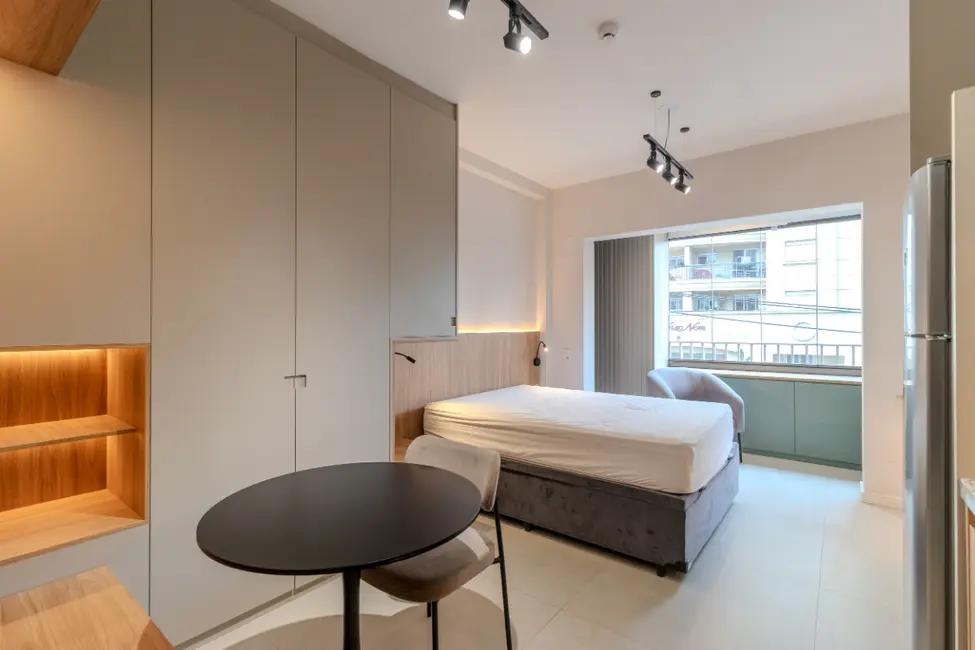 Apartamento com 1 quarto à venda, 30m2 em Vila Nova Conceição, São Paulo - SP - imagem 2 Foto 2 de Apartamento com 1 quarto à venda, 30m2 em Vila Nova Conceição, São Paulo - SP