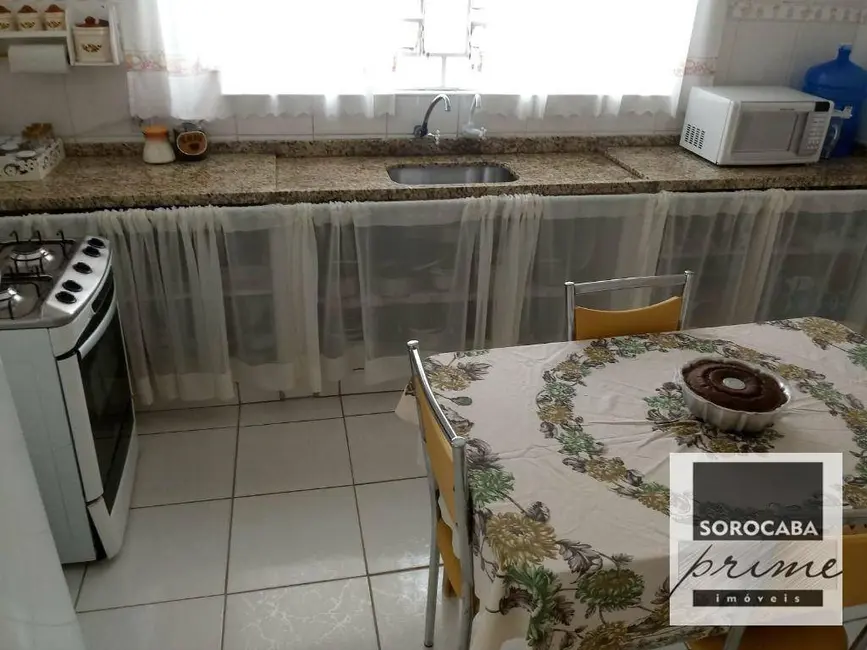 Foto 3 de Casa com 2 quartos à venda, 165m2 em Jardim Karolyne, Votorantim - SP