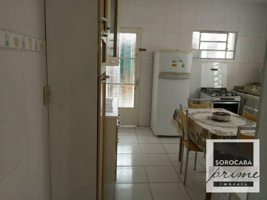 Foto 8 de Casa com 2 quartos à venda, 165m2 em Jardim Karolyne, Votorantim - SP