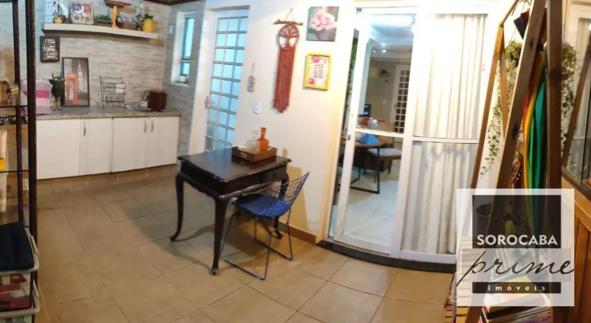 Foto 9 de Casa de Condomínio com 2 quartos à venda, 188m2 em Vossoroca, Votorantim - SP
