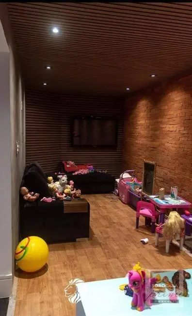 Foto 2 de Sobrado com 3 quartos à venda e para alugar, 825m2 em Votorantim - SP