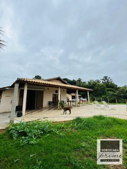 Foto 2 de Chácara com 3 quartos à venda, 1250m2 em Aracoiaba Da Serra - SP