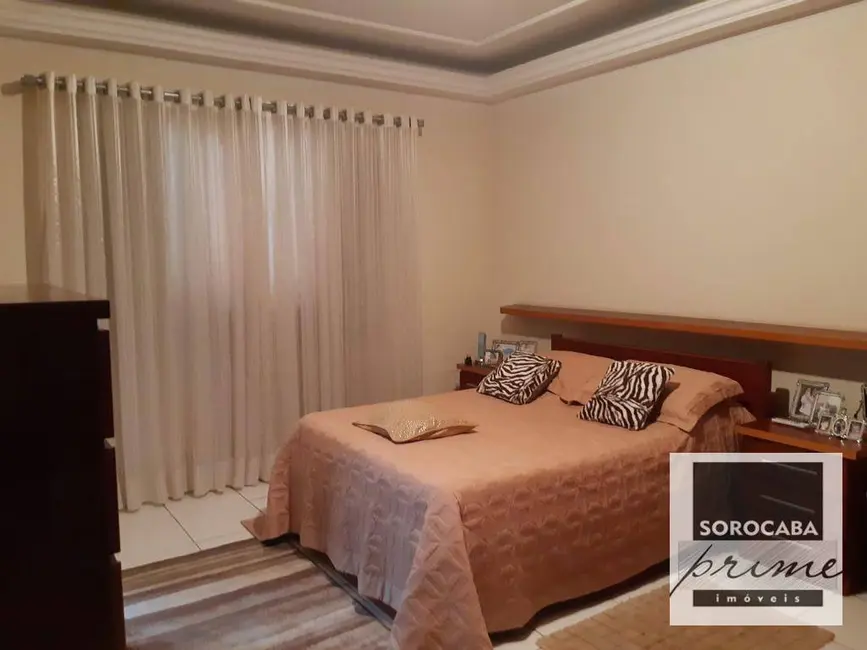 Foto 2 de Sobrado com 3 quartos à venda, 250m2 em Jardim São Paulo, Sorocaba - SP