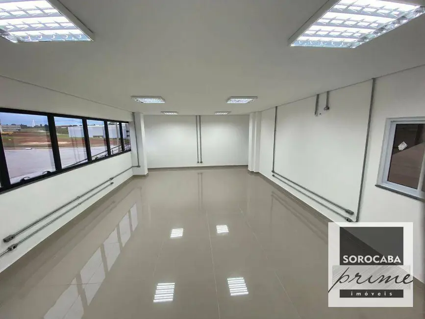 Armazém / Galpão para alugar, 2400m2 em Iporanga, Sorocaba - SP - imagem 8 Foto 8 de Armazém / Galpão para alugar, 2400m2 em Iporanga, Sorocaba - SP