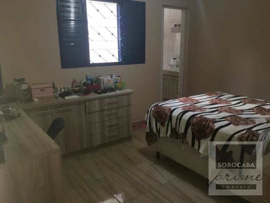 Foto 2 de Chácara com 6 quartos à venda, 2460m2 em Aracoiaba Da Serra - SP