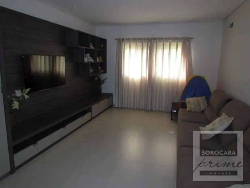 Casa de Condomínio com 3 quartos à venda, 2400m2 em Aracoiaba Da Serra - SP - imagem 8 Foto 8 de Casa de Condomínio com 3 quartos à venda, 2400m2 em Aracoiaba Da Serra - SP