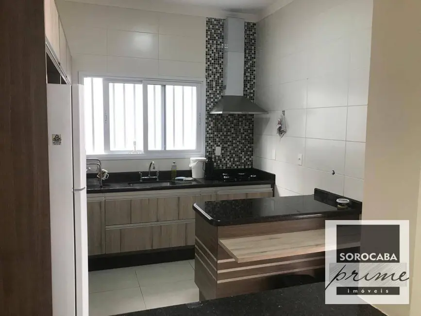 Foto 9 de Sobrado com 4 quartos à venda, 330m2 em Jardim Karolyne, Votorantim - SP