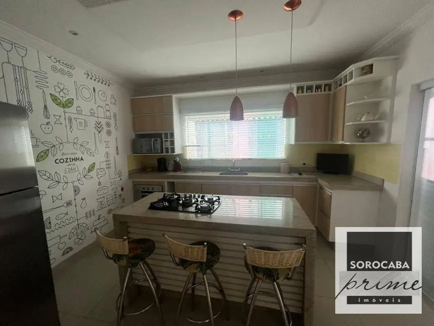 Foto 2 de Sobrado com 3 quartos à venda, 300m2 em Vila Fiori, Sorocaba - SP