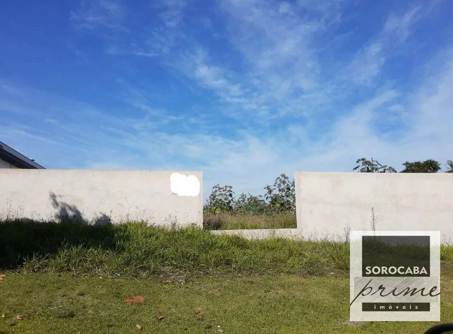 Foto 1 de Terreno / Lote à venda, 1000m2 em Sorocaba - SP